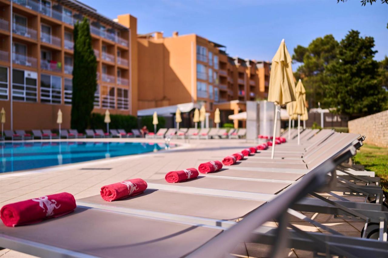 Hotel Umag Plava Laguna Esterno foto