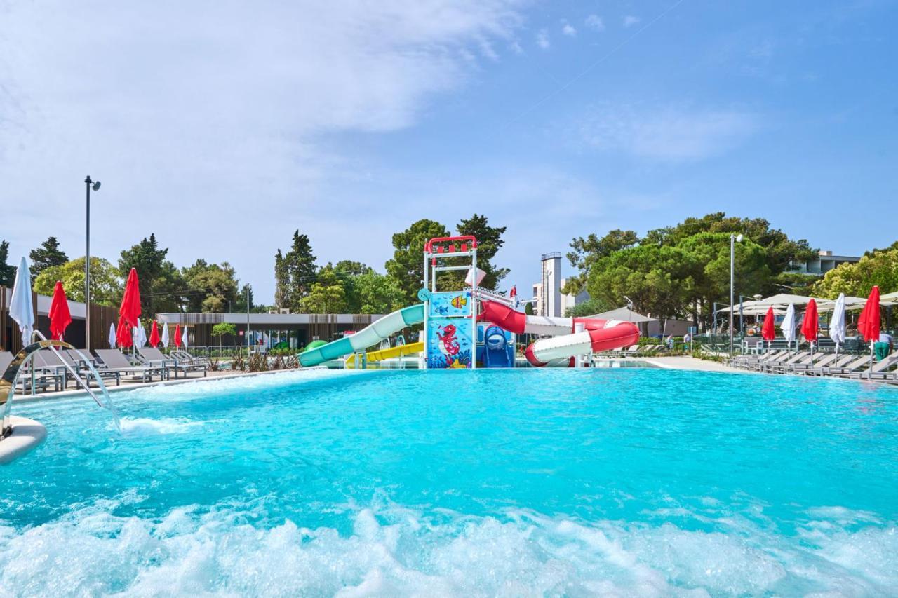 Hotel Umag Plava Laguna Esterno foto