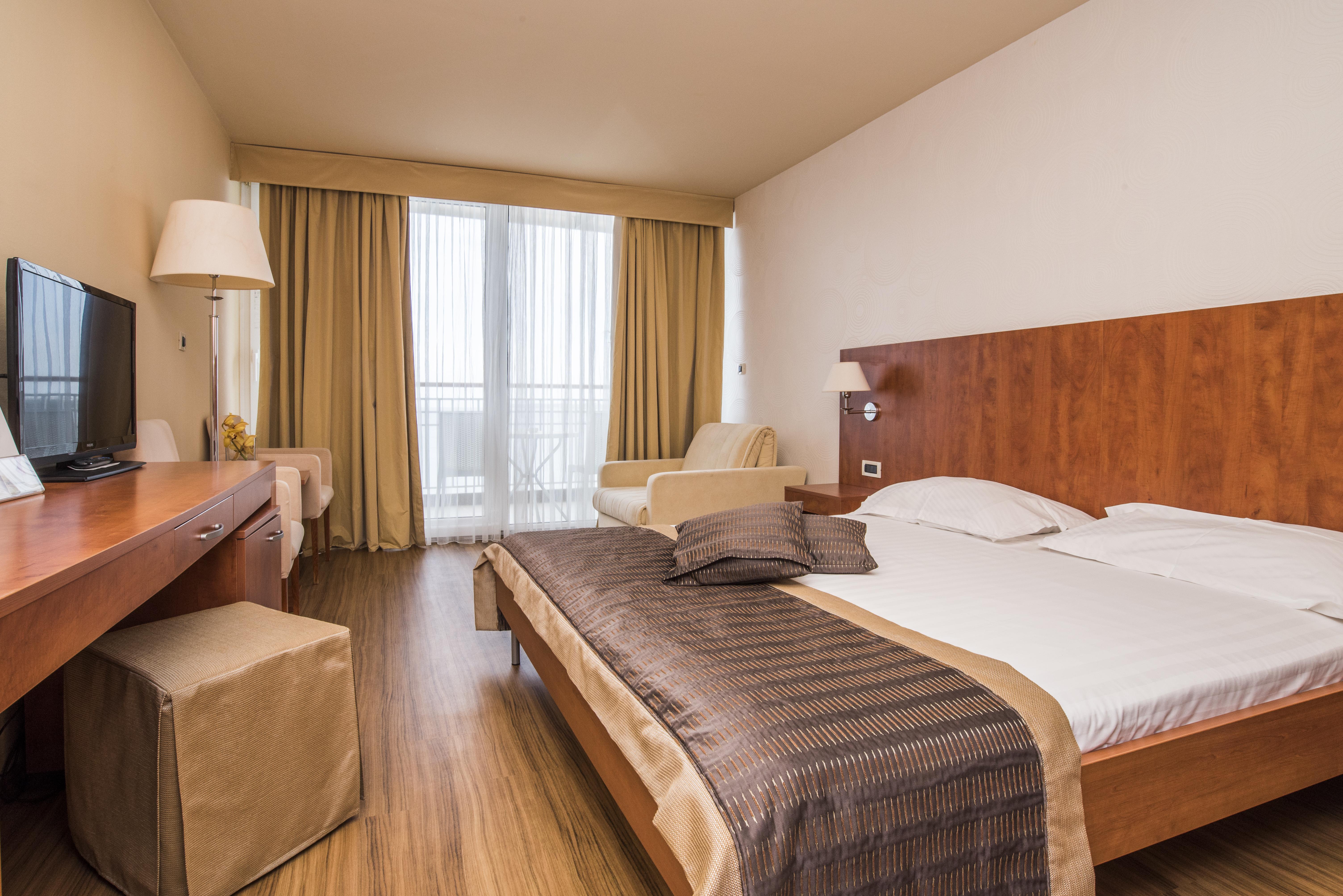 Hotel Umag Plava Laguna Esterno foto