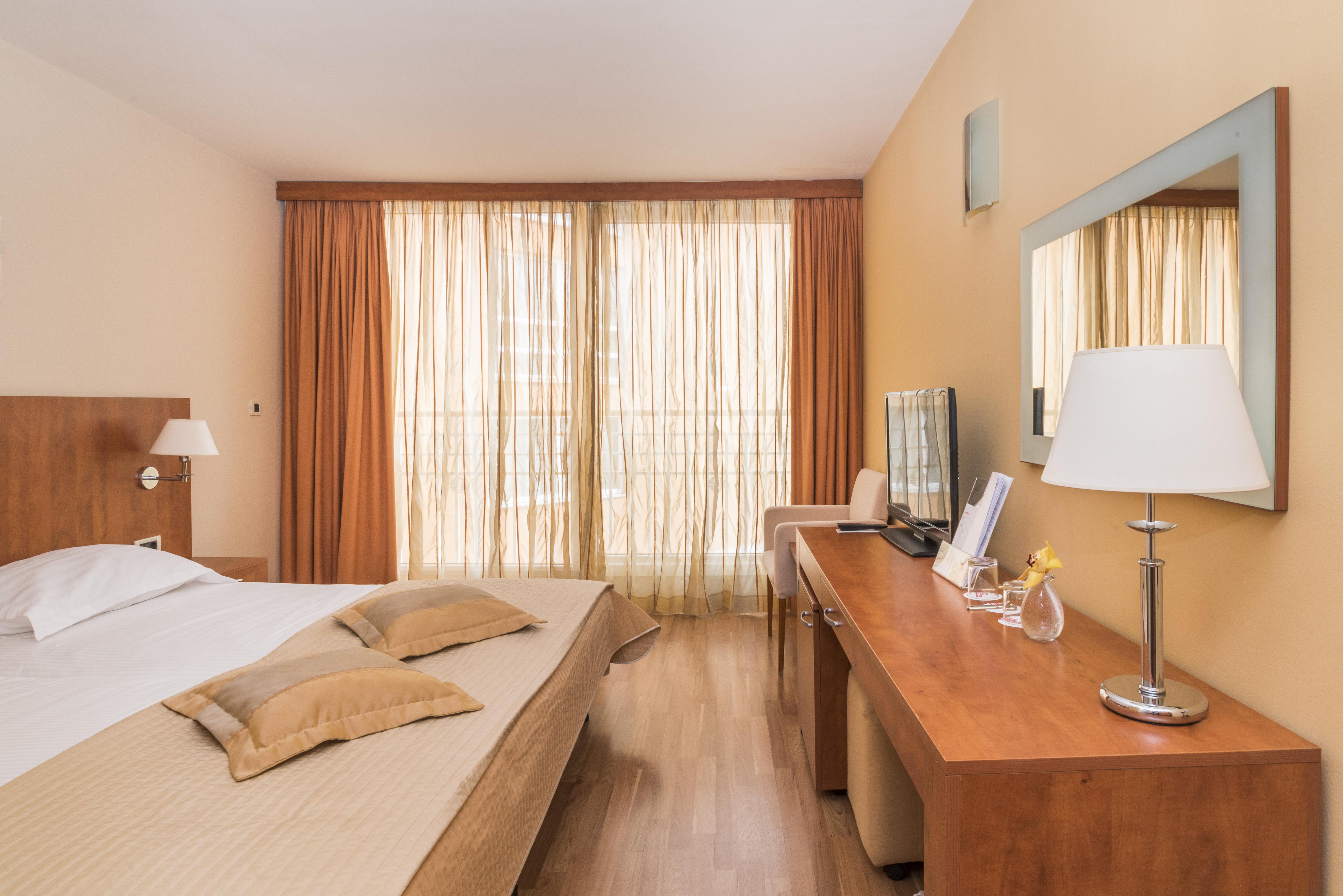 Hotel Umag Plava Laguna Esterno foto