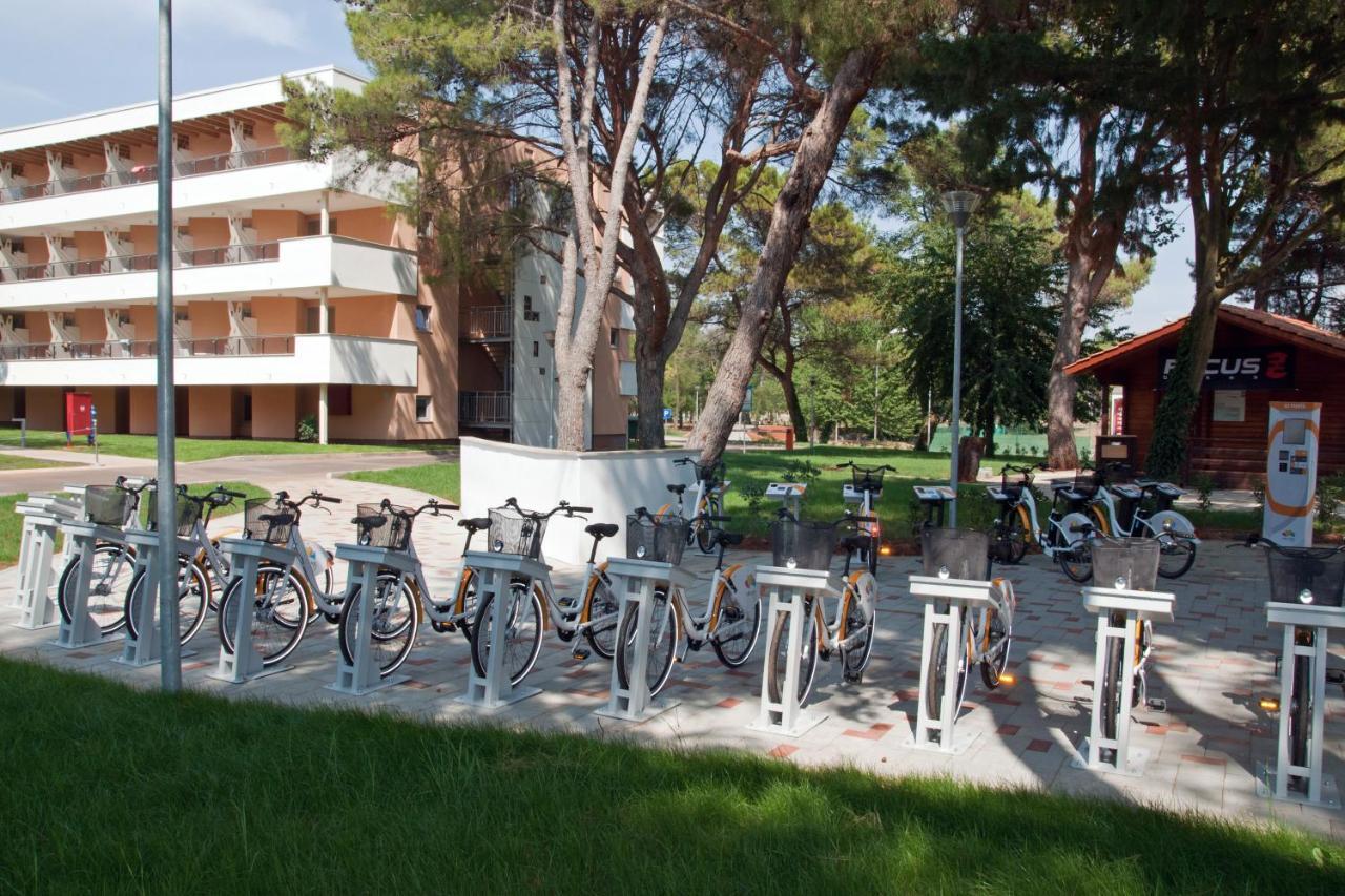 Hotel Umag Plava Laguna Esterno foto